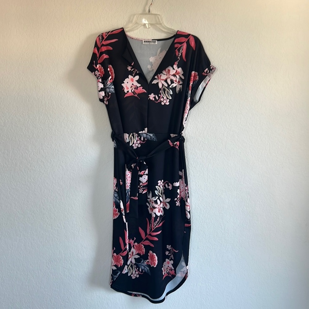 Navy Floral MIDI